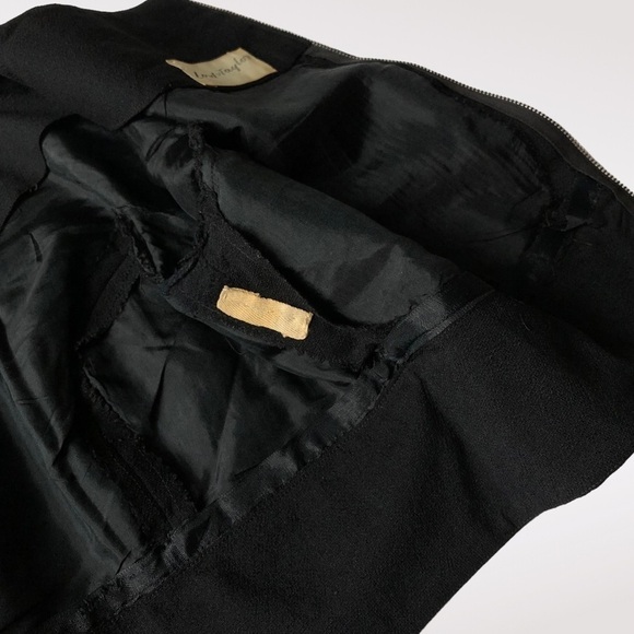Lord & Taylor Vintage Cropped Black Blouse Structured – 70s Minimalist, Size S - Picture 12 of 15